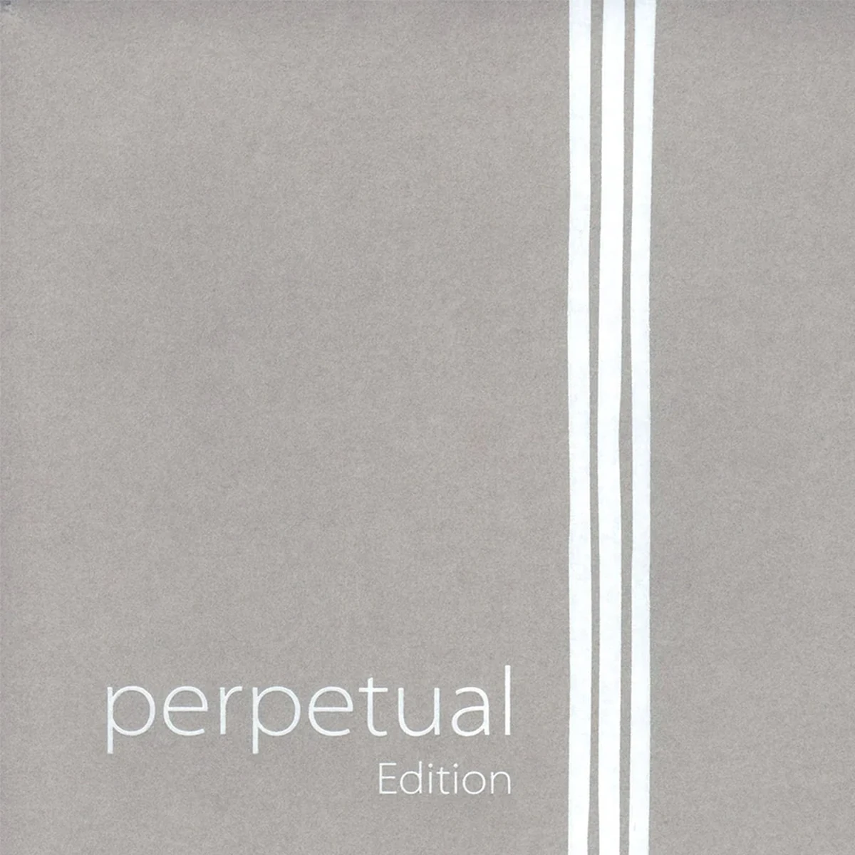 Corda Pirastro Perpetual Edition per violoncello su sfondo neutro